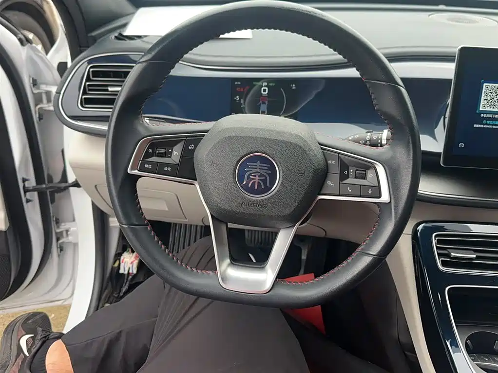 BYD Qin PLUS 2021 DM-i 55KM Flagship фото 14