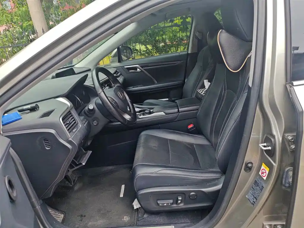 Lexus RX 2016 300 2WD Comfort Edition China V фото 8