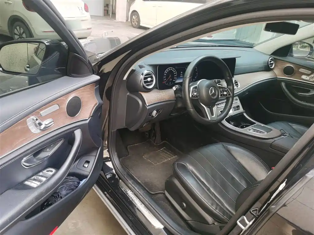 Mercedes-Benz E-Class 2019 Facelift E 300 L Fashion фото 14
