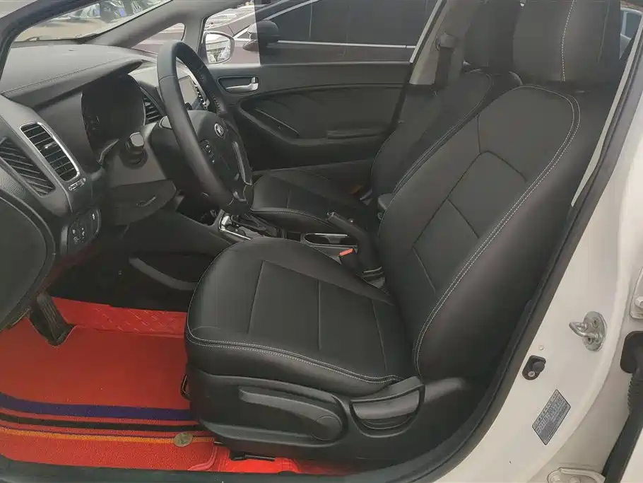 Kia K3 2016 1.6L Automatic GLS фото 9