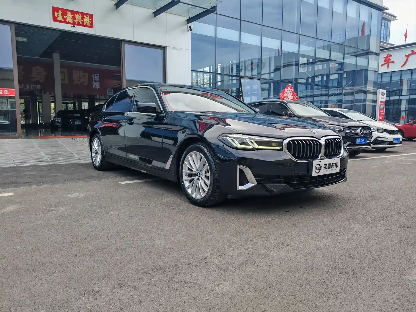 BMW 5 Series 2022 525Li Luxury Package фото 3