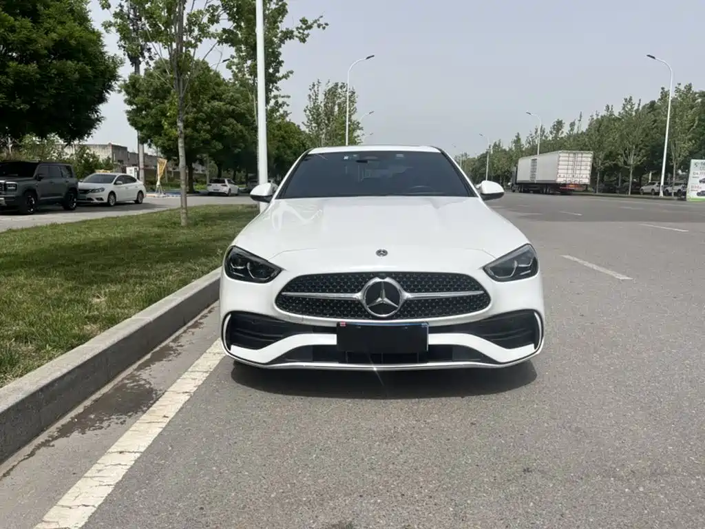 MERCEDES-BENZ CLASS C