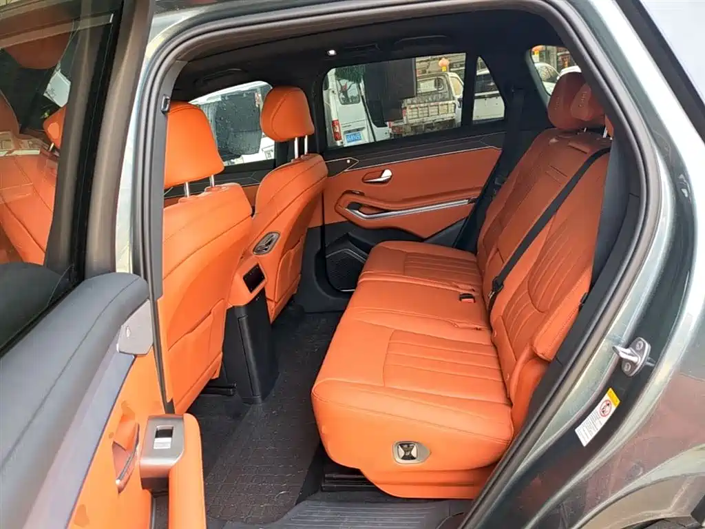 BYD Tang L 2025 DM 175KM Drone Player Edition фото 13