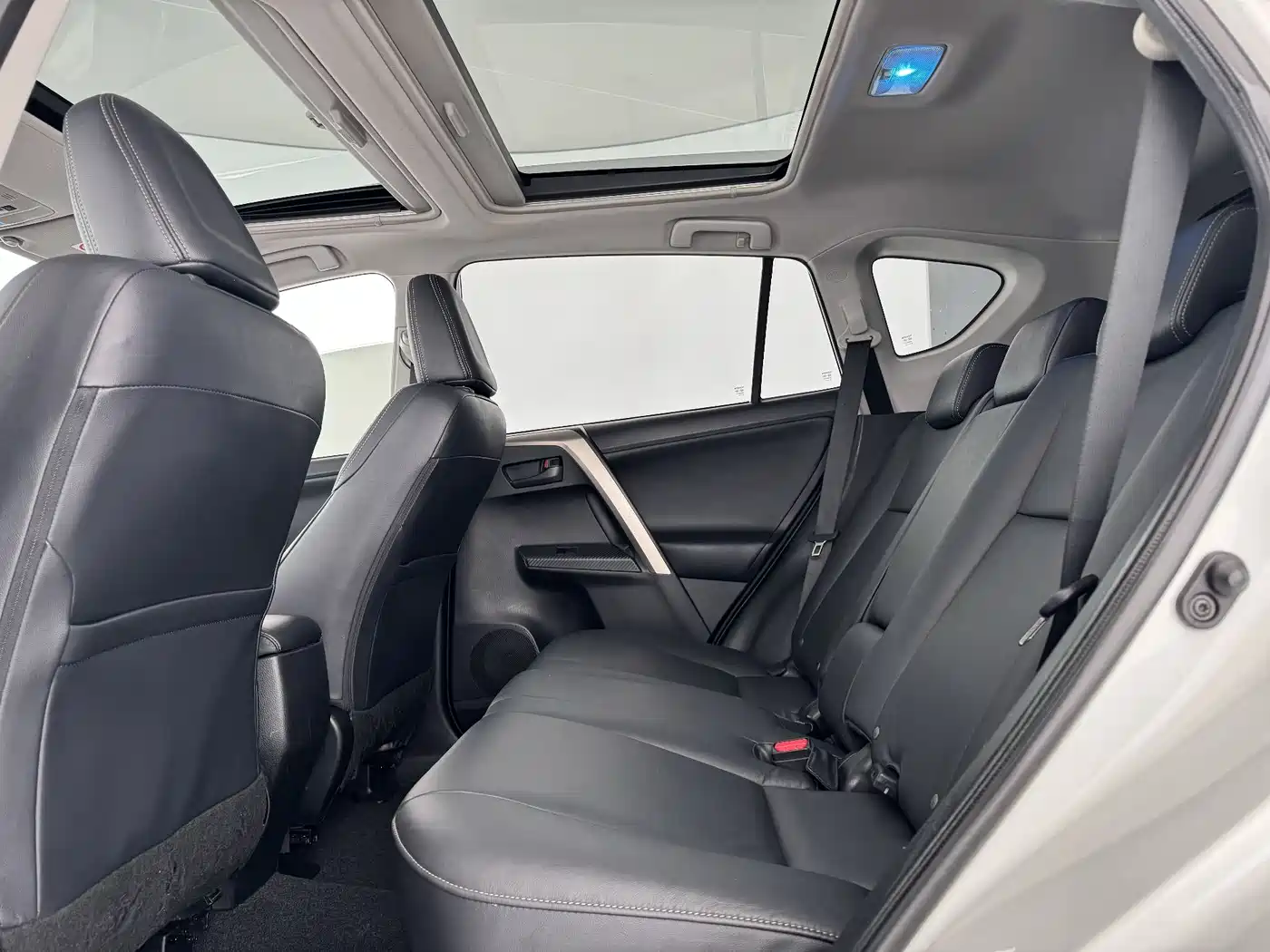 Toyota RAV4 Rongfang 2013 2.5L Auto 4WD Elite фото 14