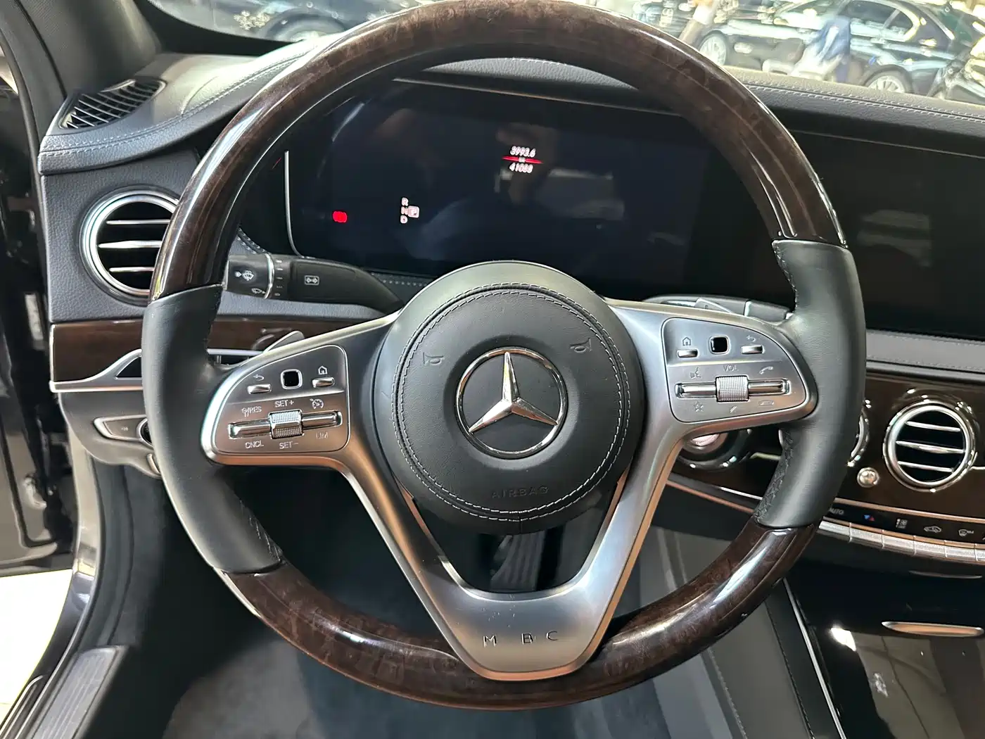 Mercedes-Benz Maybach S-Class 2020 S 450 4MATIC Collector's Edition фото 8