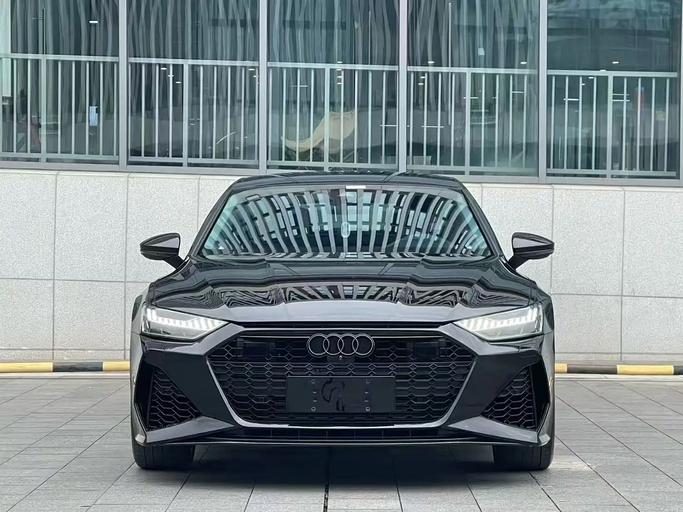 Audi A7L 2024 45 TFSI quattro Premium Luxury фото 2
