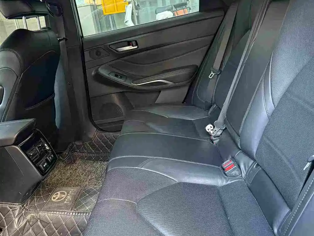 Toyota Avalon 2019 2.0L XLE Premium Edition (China VI) фото 10