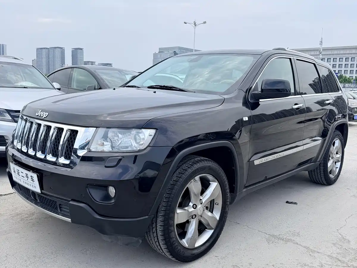 Jeep Grand Cherokee (Import)