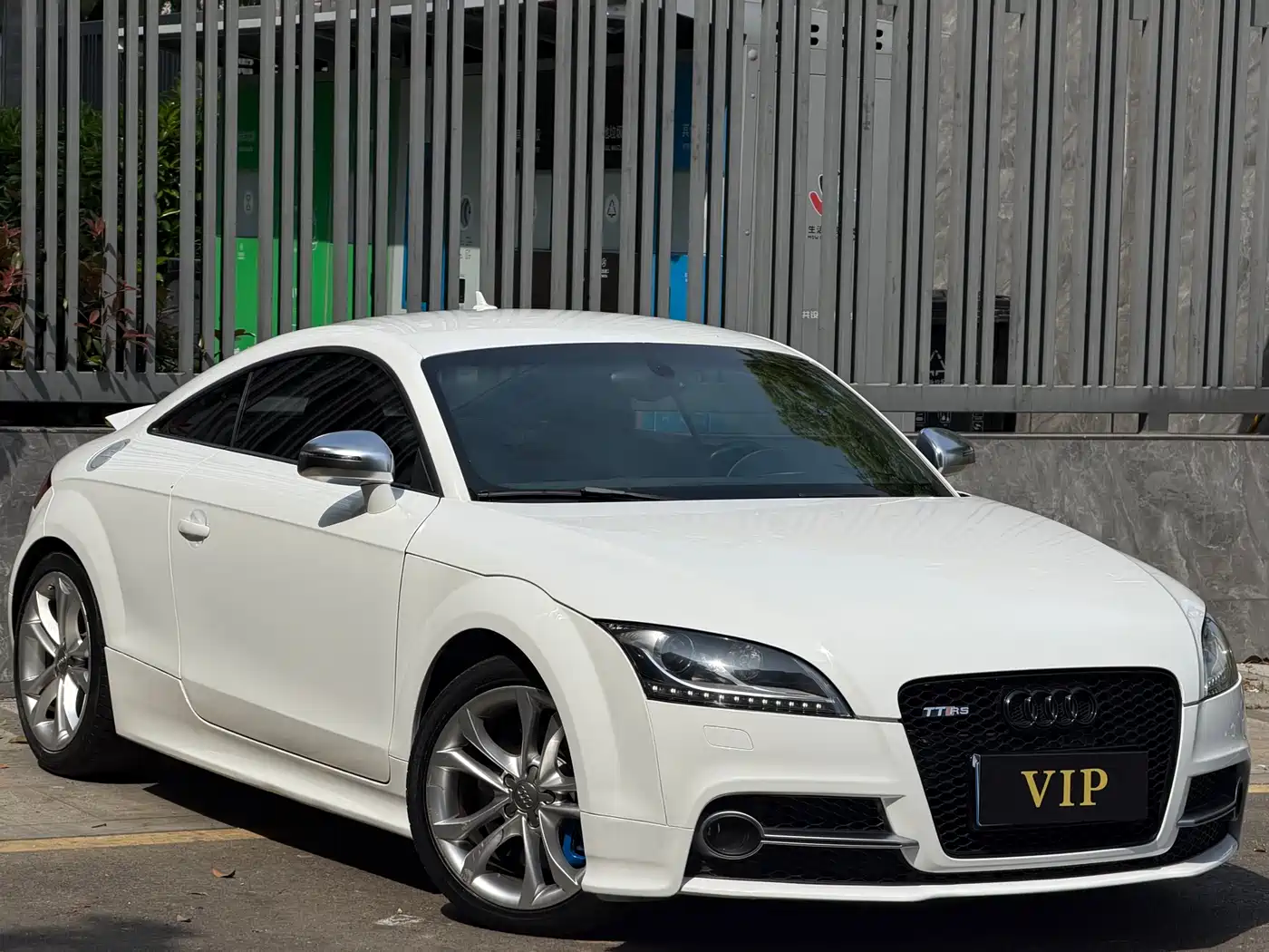 Audi TTS 2013 TTS Coupe 2.0TFSI quattro фото 4