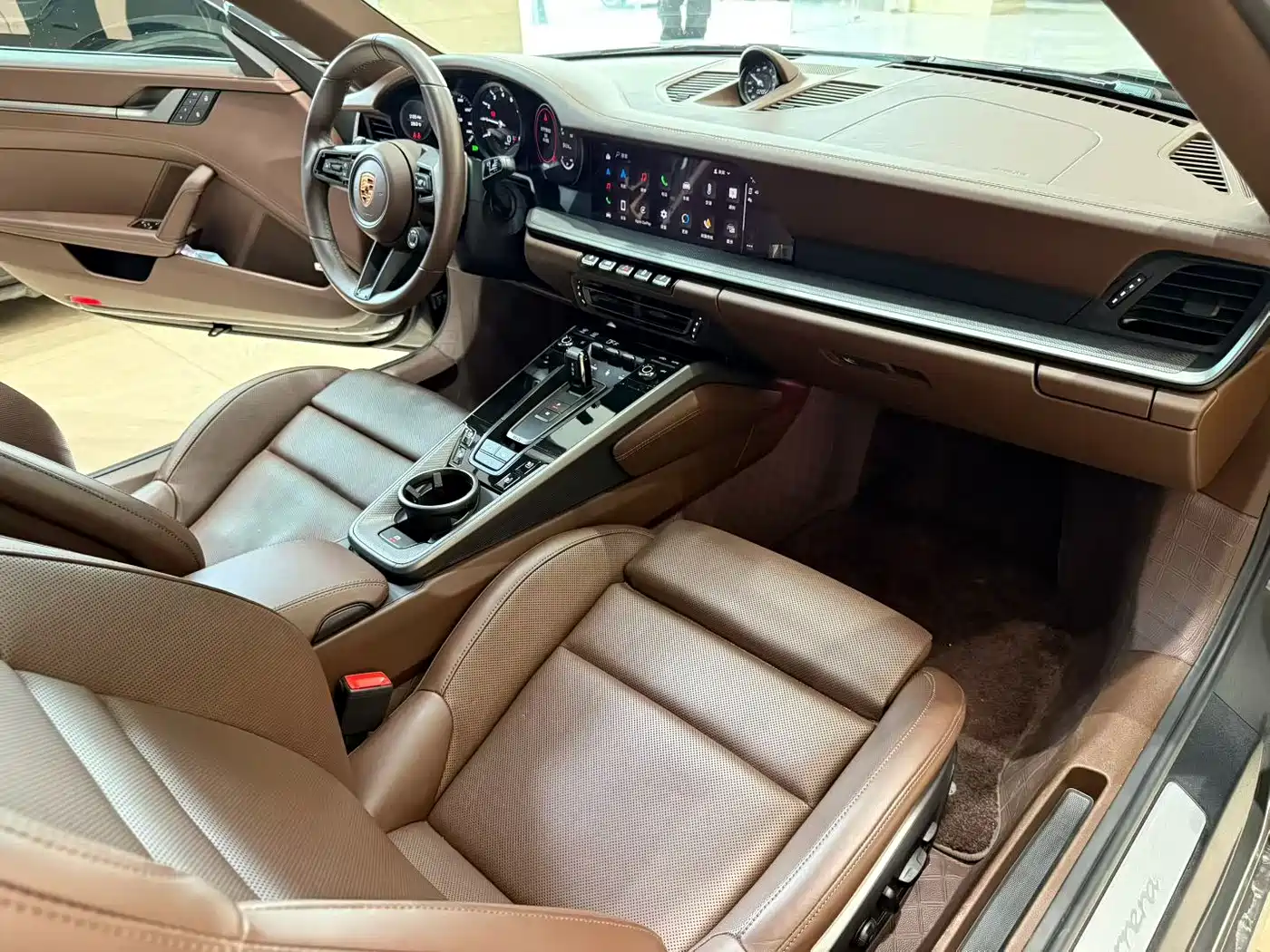 Porsche 911 2023 Carrera 3.0T фото 12