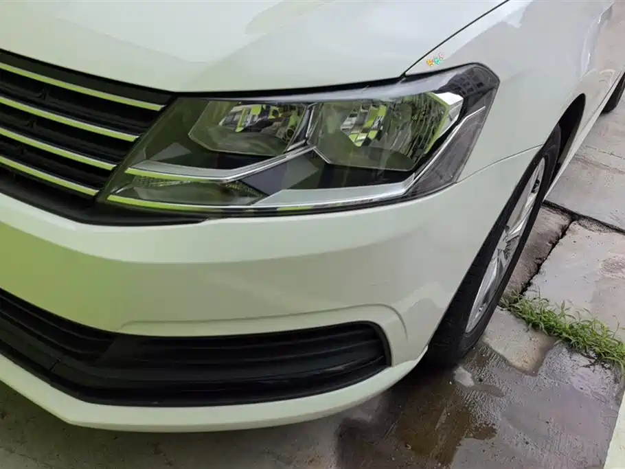 Volkswagen Lavida 2017 1.6L Automatic Trend Edition фото 5