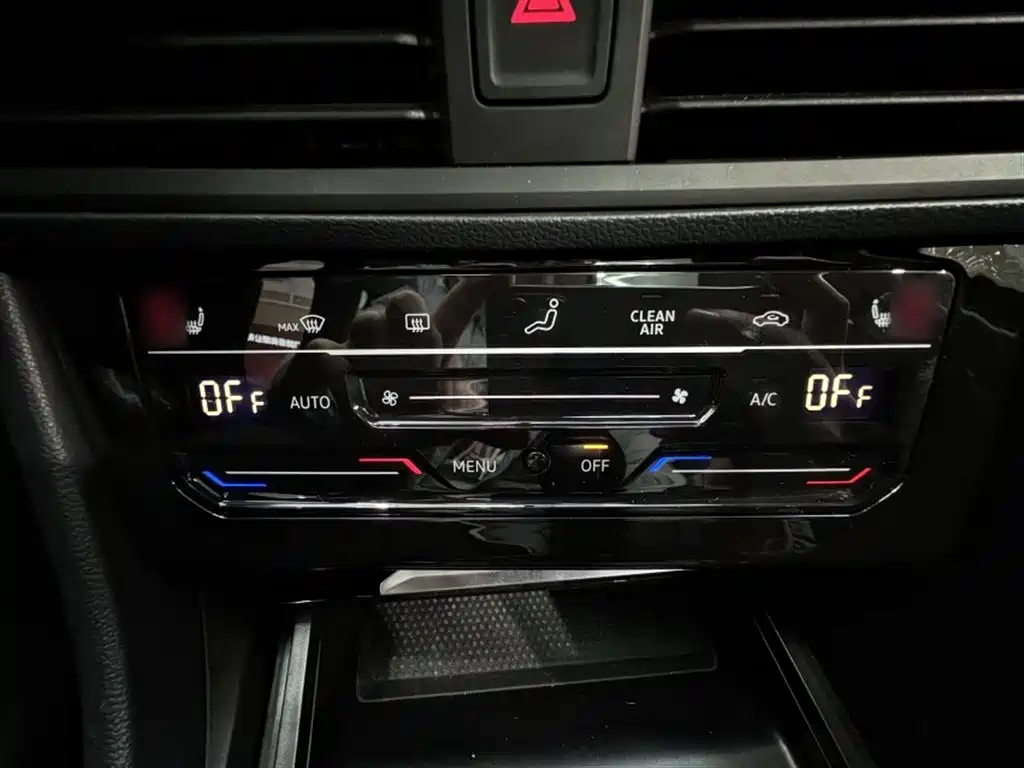 Volkswagen Sagitar 2021 280TSI DSG Luxury Smart Connect фото 20