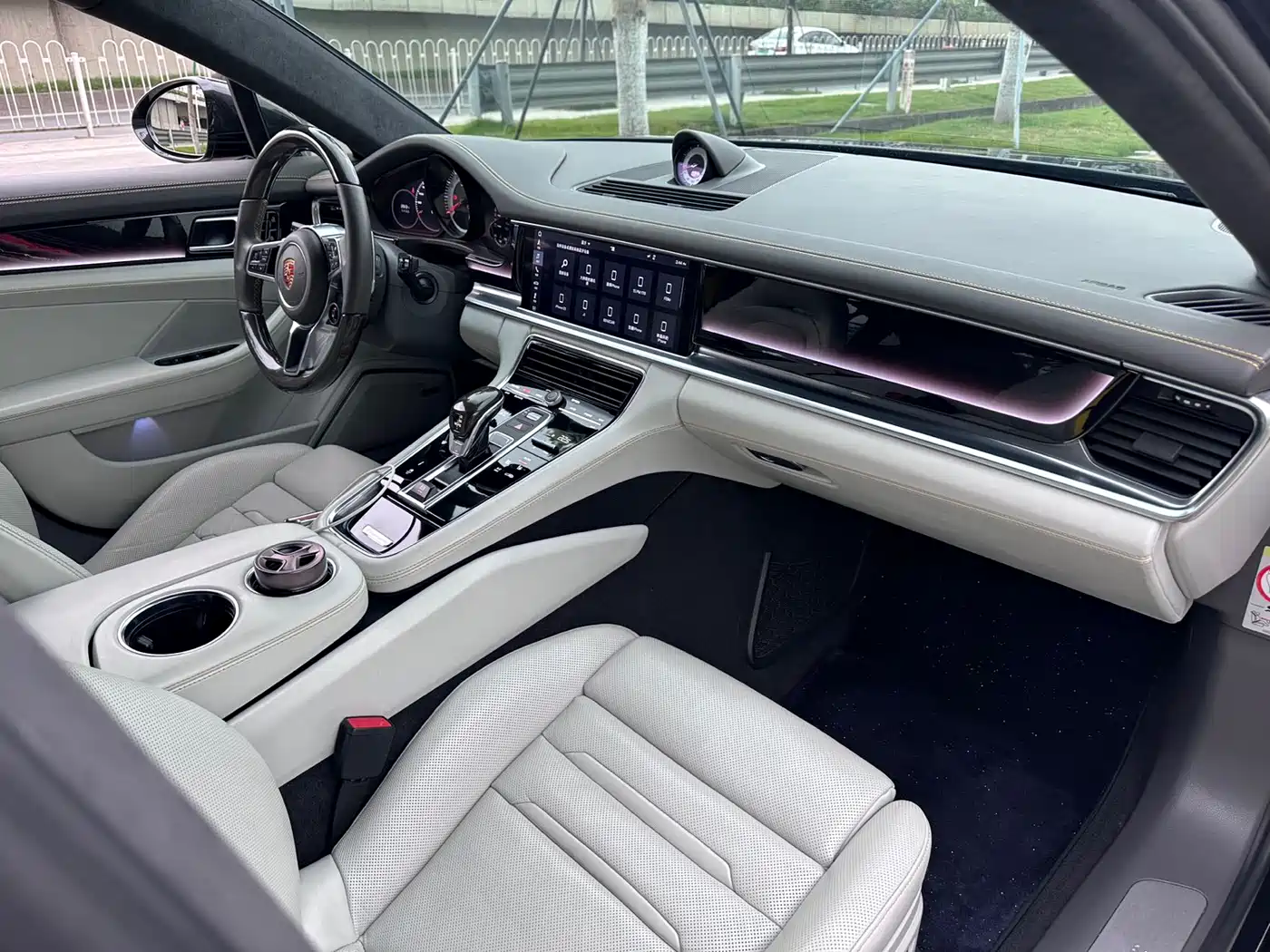 Porsche Panamera 2019 Panamera 2.9T фото 10
