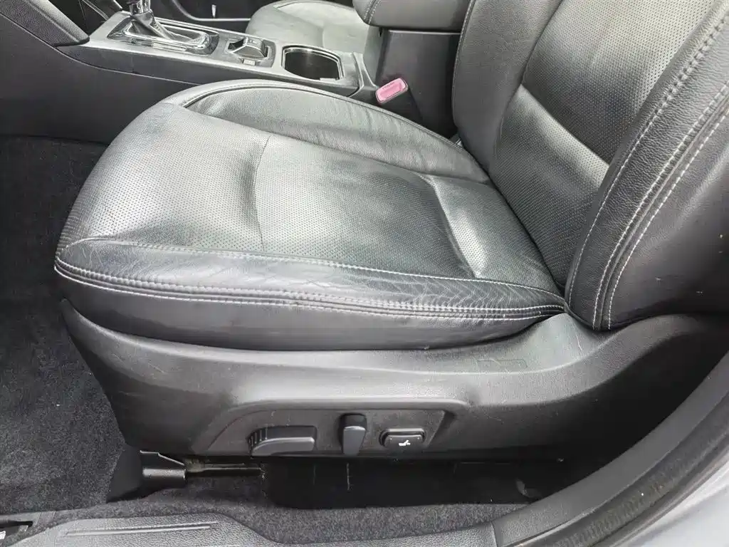 Subaru Outback 2015 2.5i Sport Navigation Edition фото 20
