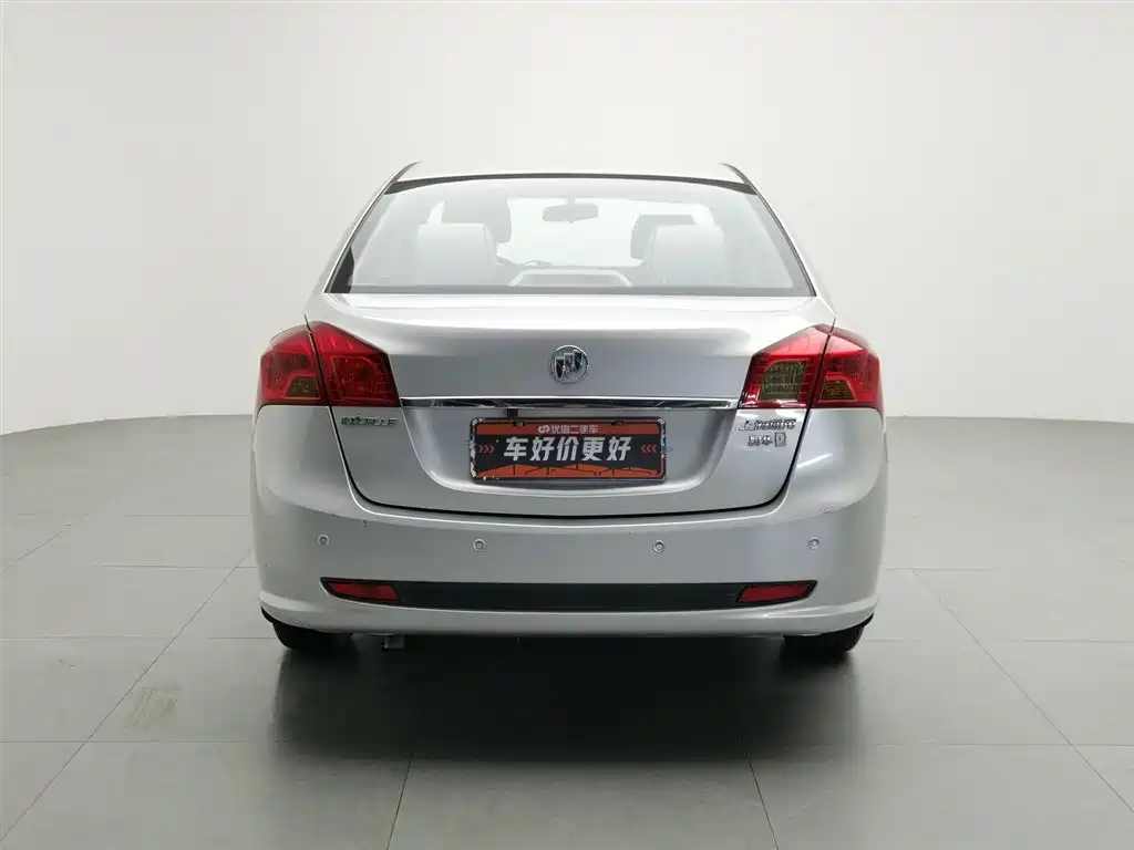 Buick Excelle 2015 1.5L Manual Premium фото 4