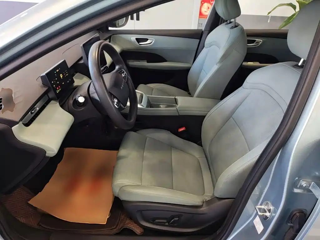 Photo 15 - Roewe D6
