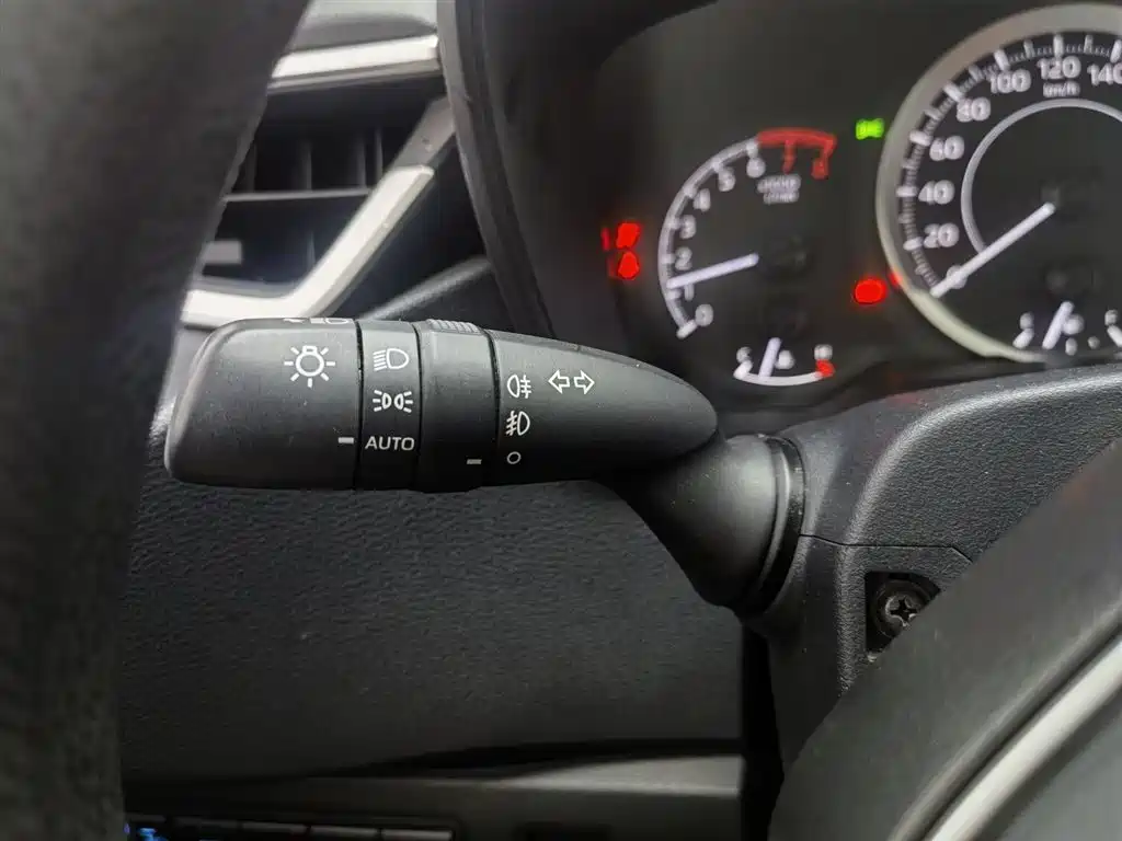 Toyota Corolla 2021 1.2T S-CVT Elite PLUS Edition фото 21