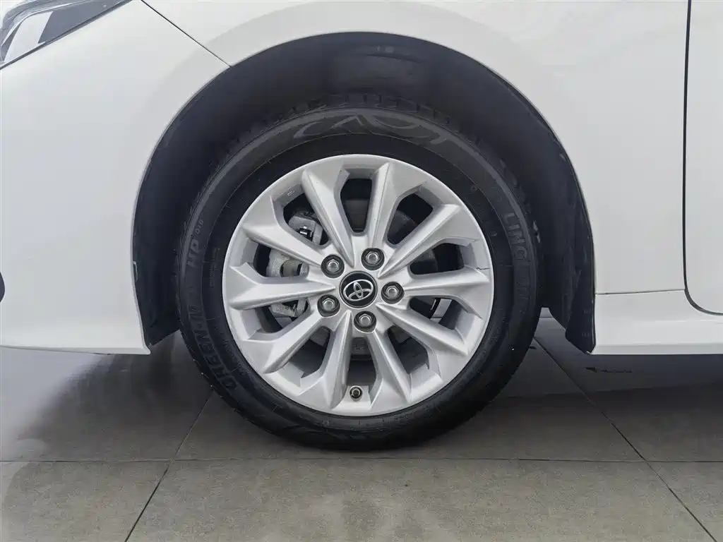 Toyota Corolla 2021 1.2T S-CVT Elite PLUS Edition фото 17