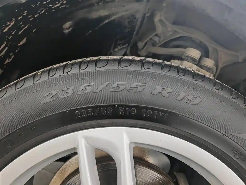 Audi Q5 2017 Plus 40 TFSI Technology фото 24