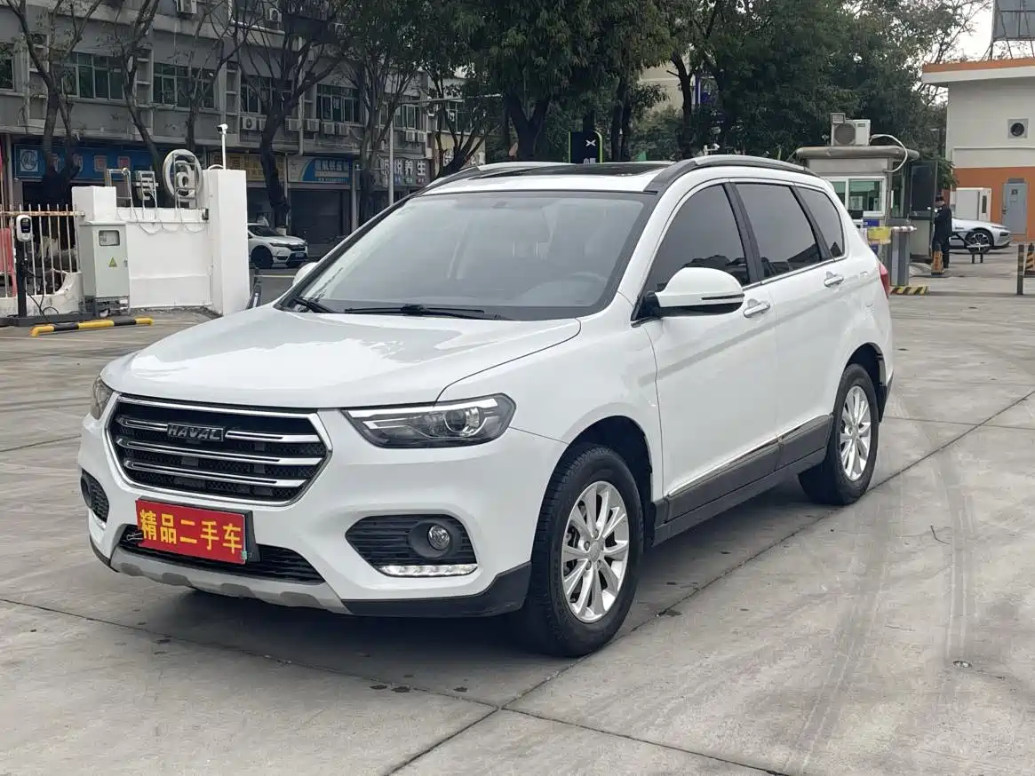 Photo 1 - Haval H6