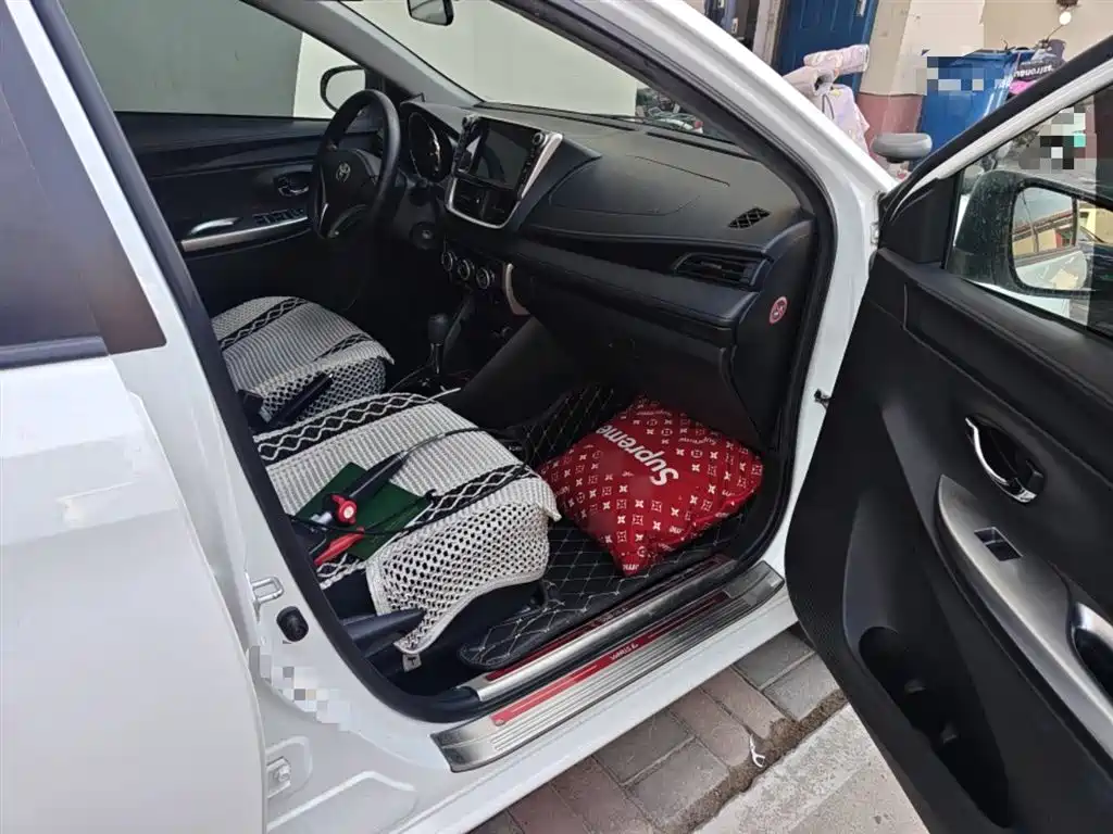 Toyota YARiS L Zhi Xuan 2017 1.5G CVT Speed Sunroof Upgrade Edition фото 20