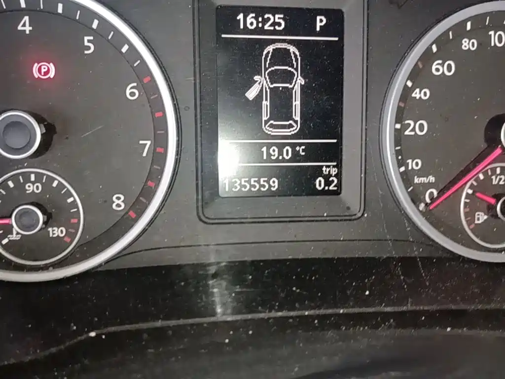 Volkswagen Tiguan 2017 300TSI Automatic 2WD Silk Road Fashion Edition фото 19