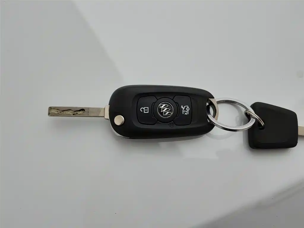 Buick Verano 2017 Sedan 15S Automatic Leading фото 19