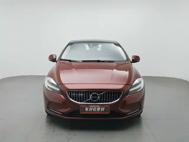Volvo V40 2017 T3 R-Design — фото 3