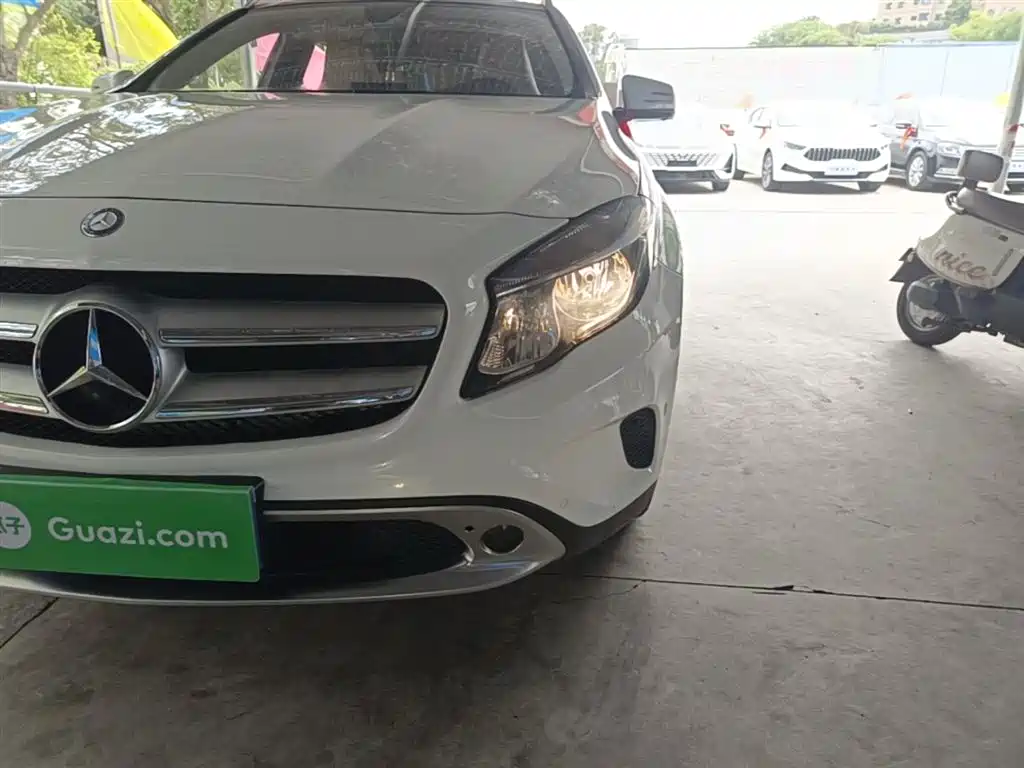 Mercedes-Benz GLA 2016 GLA 200 Fashion фото 24