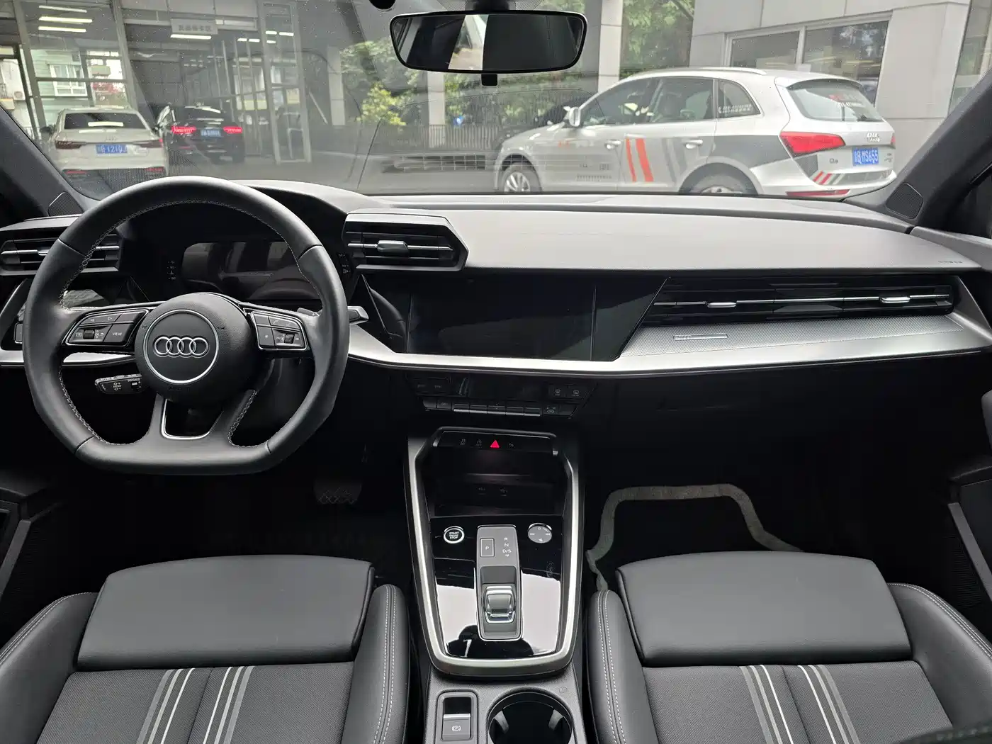 Audi A3 2024 Model A3L Limousine 35 TFSI Fashion Sport фото 17