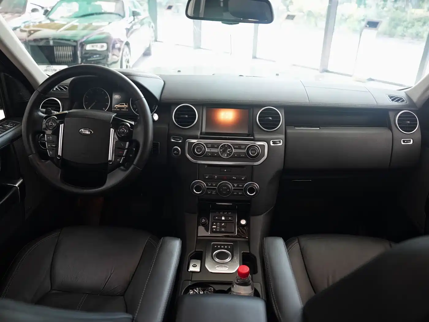 Land Rover Discovery 2014 3.0 SC V6 HSE Luxury фото 5