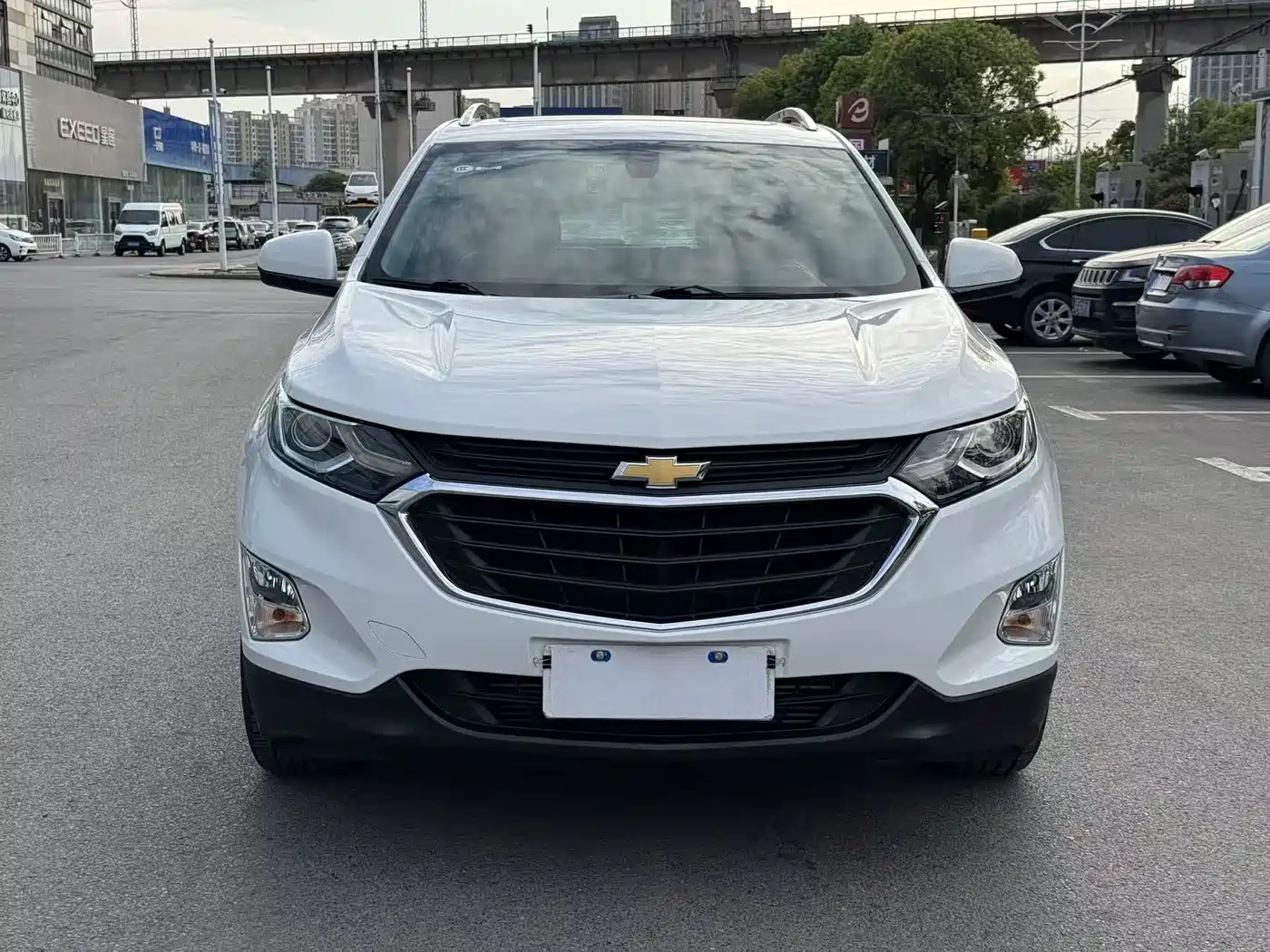 Chevrolet Equinox 2018 535T Automatic Control Edition фото 2