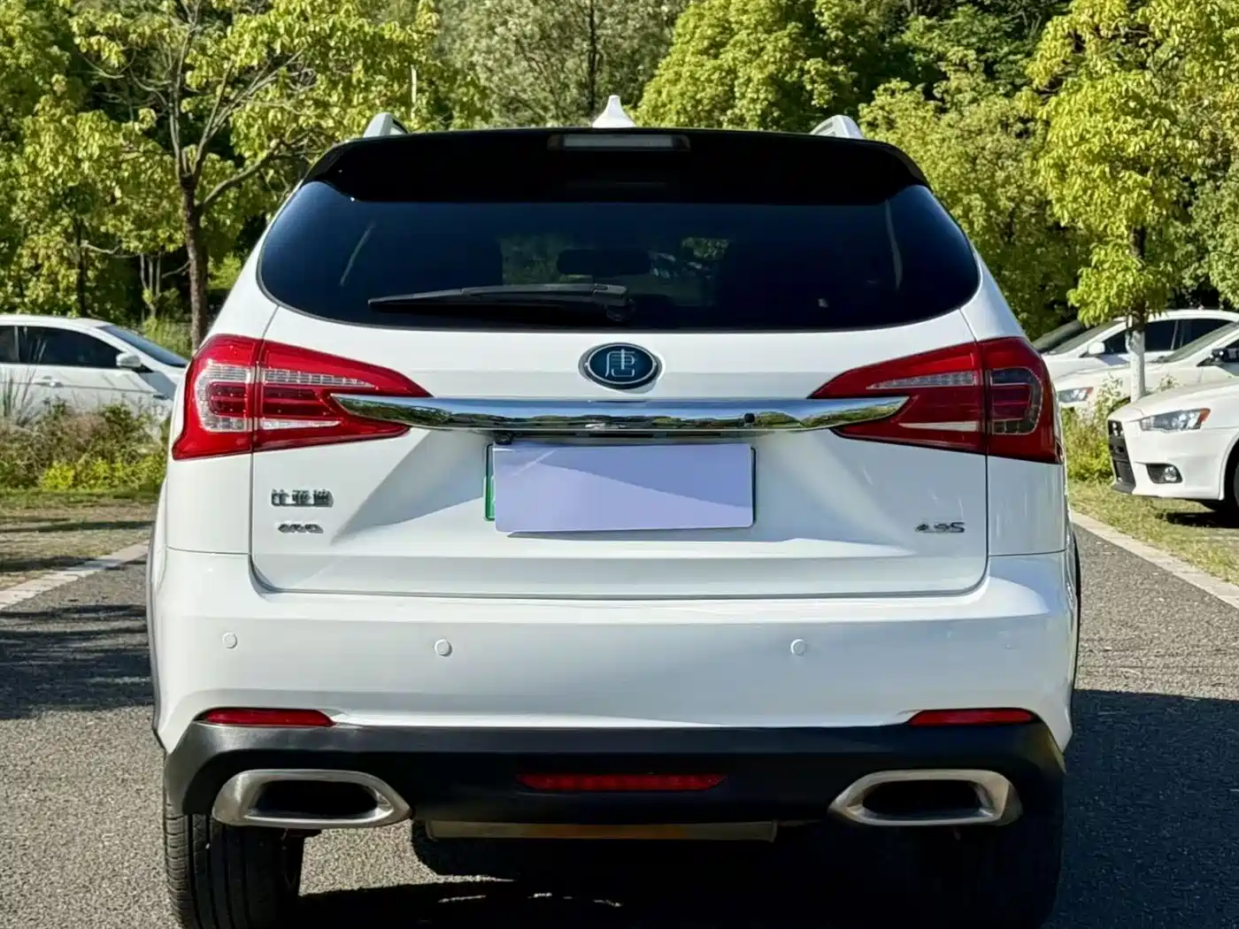 BYD Tang New Energy 2017 Model 2.0T Full-time 4WD Elegance фото 8