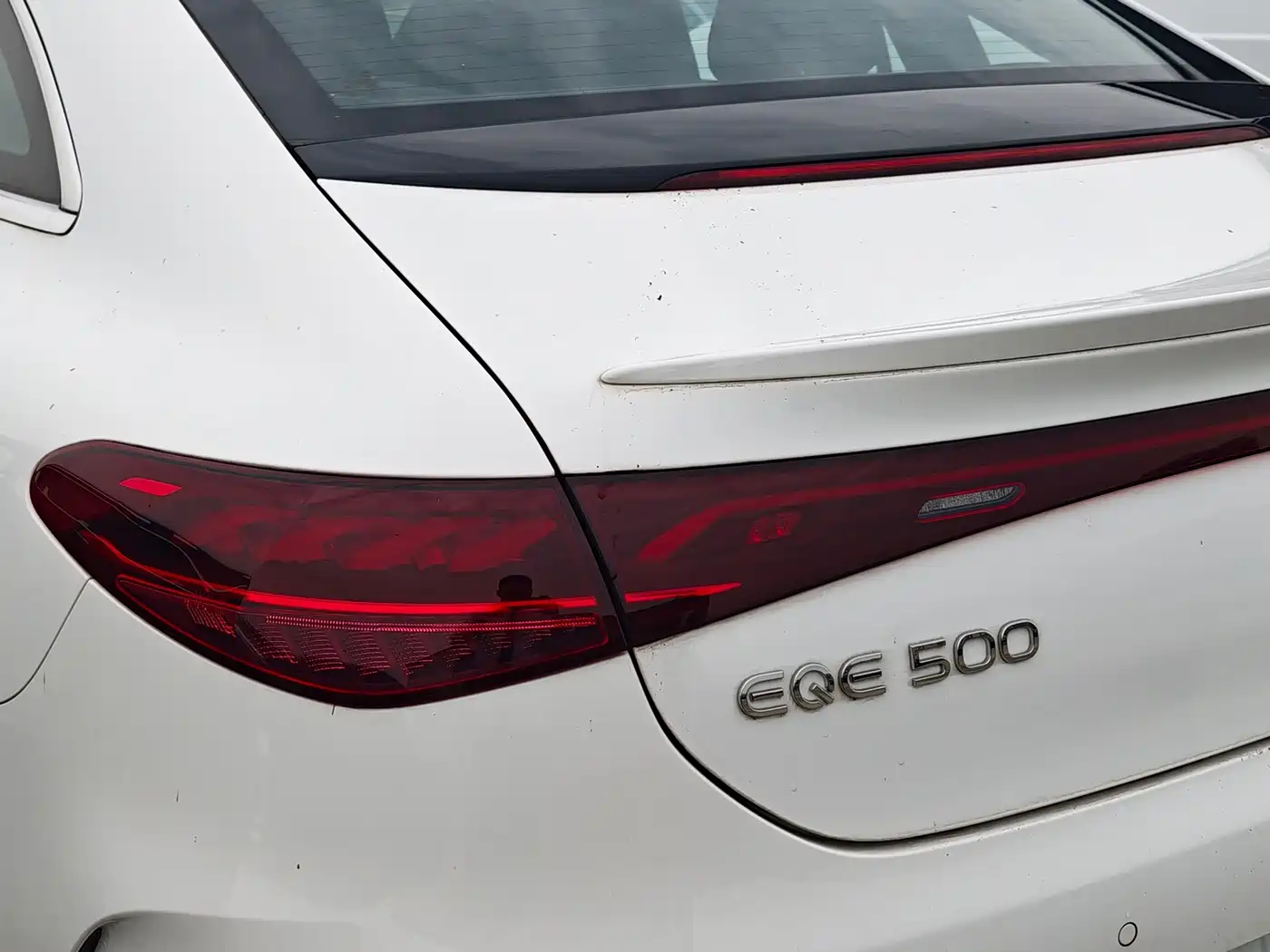 Mercedes-Benz EQE 2025 Model 500 4MATIC Luxury Edition фото 11
