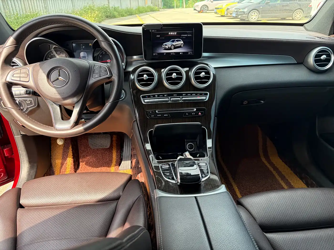 Mercedes-Benz GLC 2018 GLC 260 4MATIC Luxury фото 7