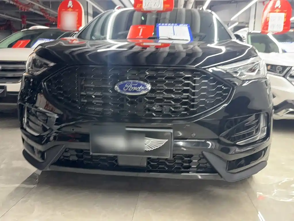 Фото 5 - Ford Edge
