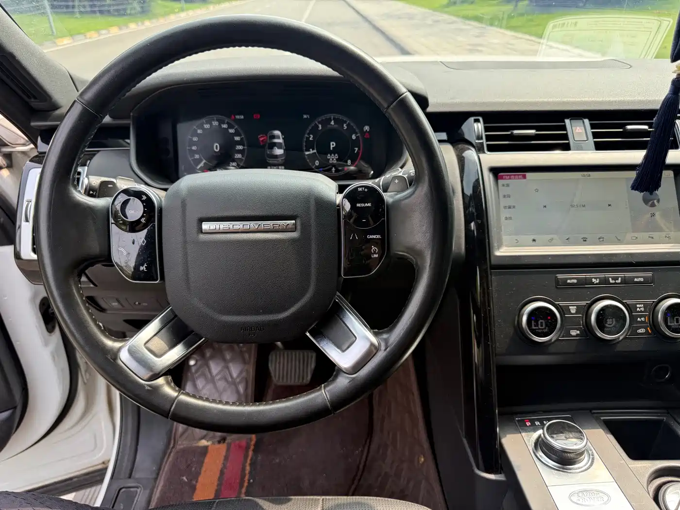 Фото 6 - Land Rover Discovery
