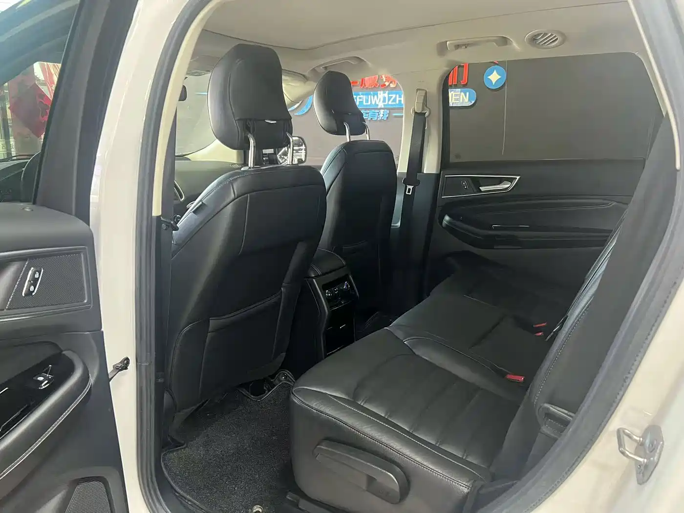 Ford Edge 2017 2016 EcoBoost 245 2WD Luxury 7-Seater