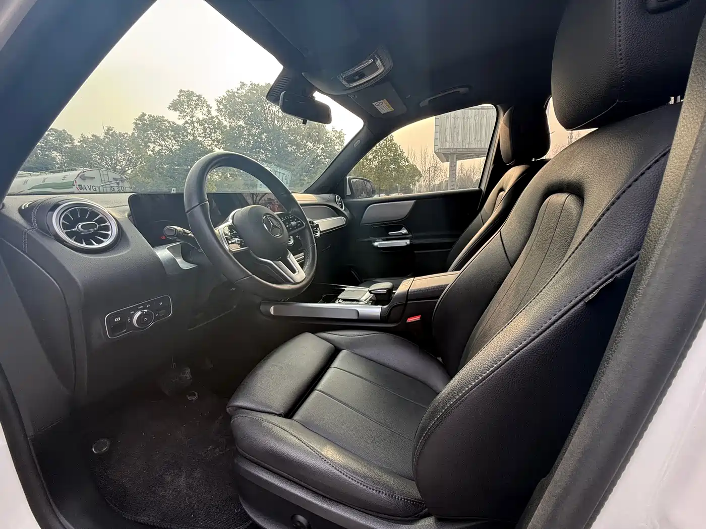 Mercedes-Benz GLB 2023 GLB 200 Dynamic фото 4