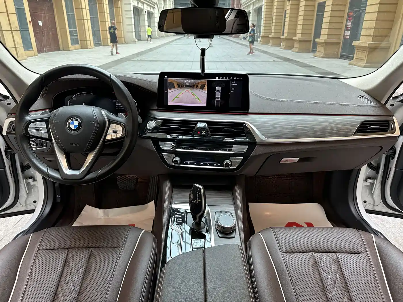 Фото 5 - BMW 5 Series