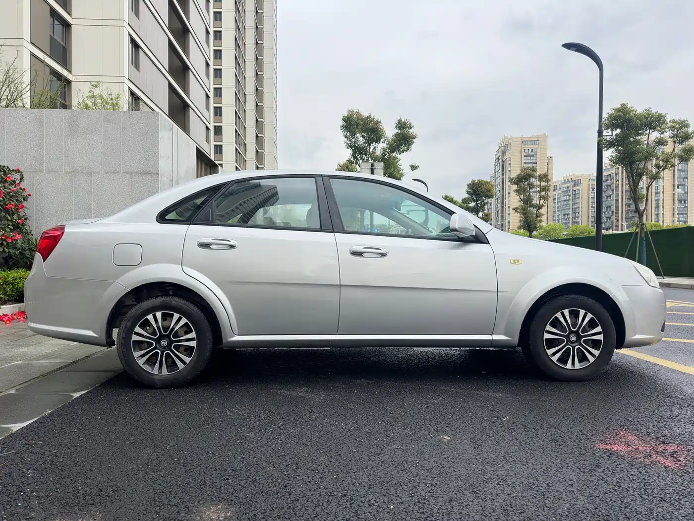 Buick Excelle 2015 1.5L Automatic Classic фото 4