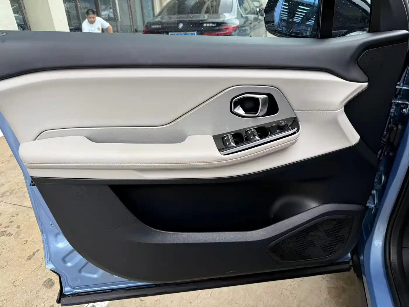 NIO ES8 2018 2018 Founder Edition