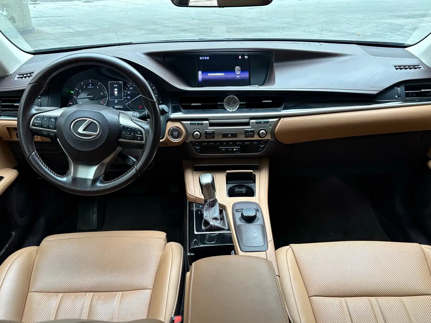 Lexus ES 2015 200 Elite Edition фото 6