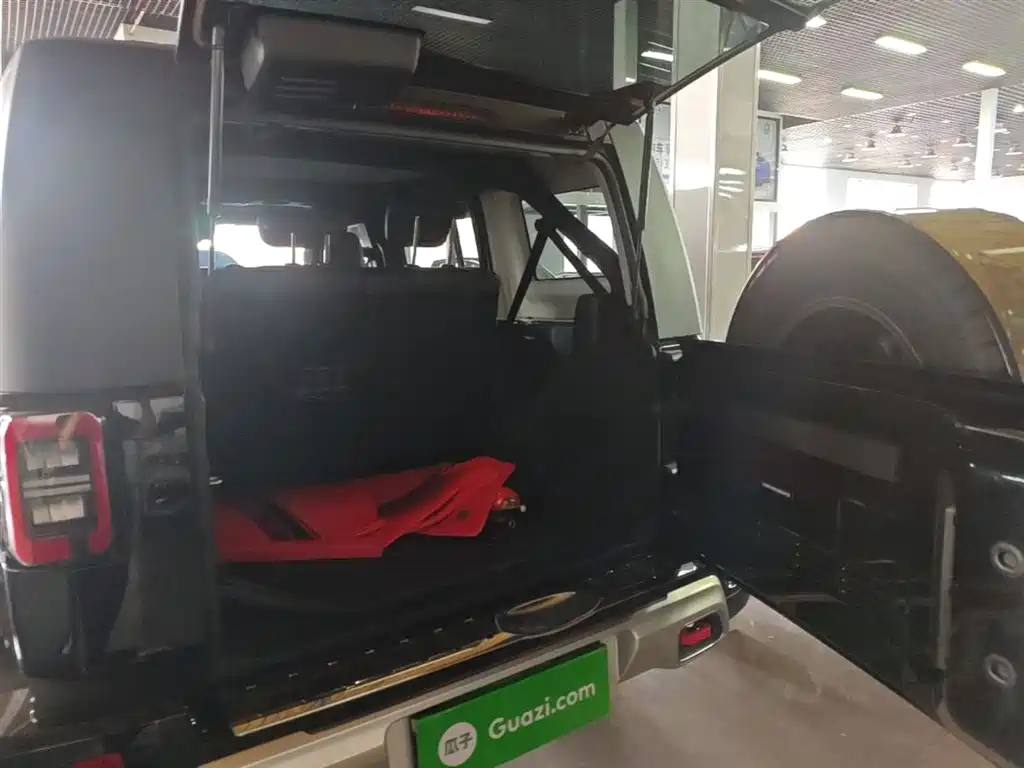 BAIC ORV Beijing Offroad BJ40 2023 2.0T Auto 4WD Urban Hunter Knight Edition фото 19
