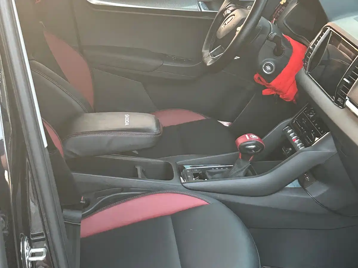 Škoda Karoq 2023 TSI280 Smart Edition фото 4