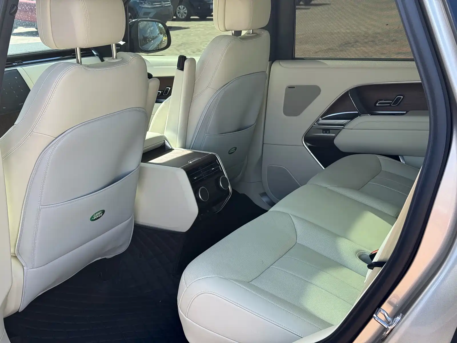Фото 9 - Land Rover Range Rover