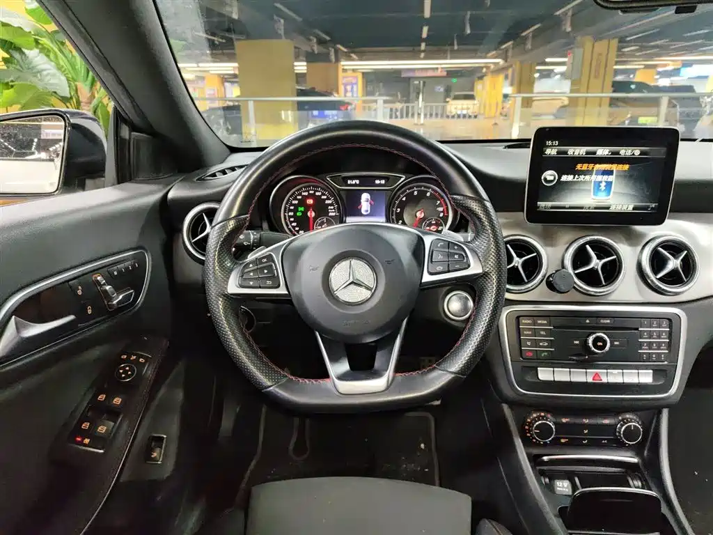 Mercedes-Benz CLA (Import) 2016 Facelift CLA 220 4MATIC фото 11