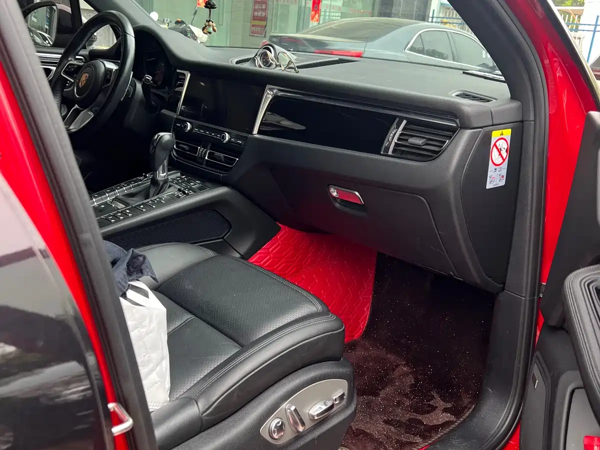 Porsche Macan 2020 Macan S 3.0T фото 7