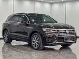 Фото 3 - Volkswagen Touareg