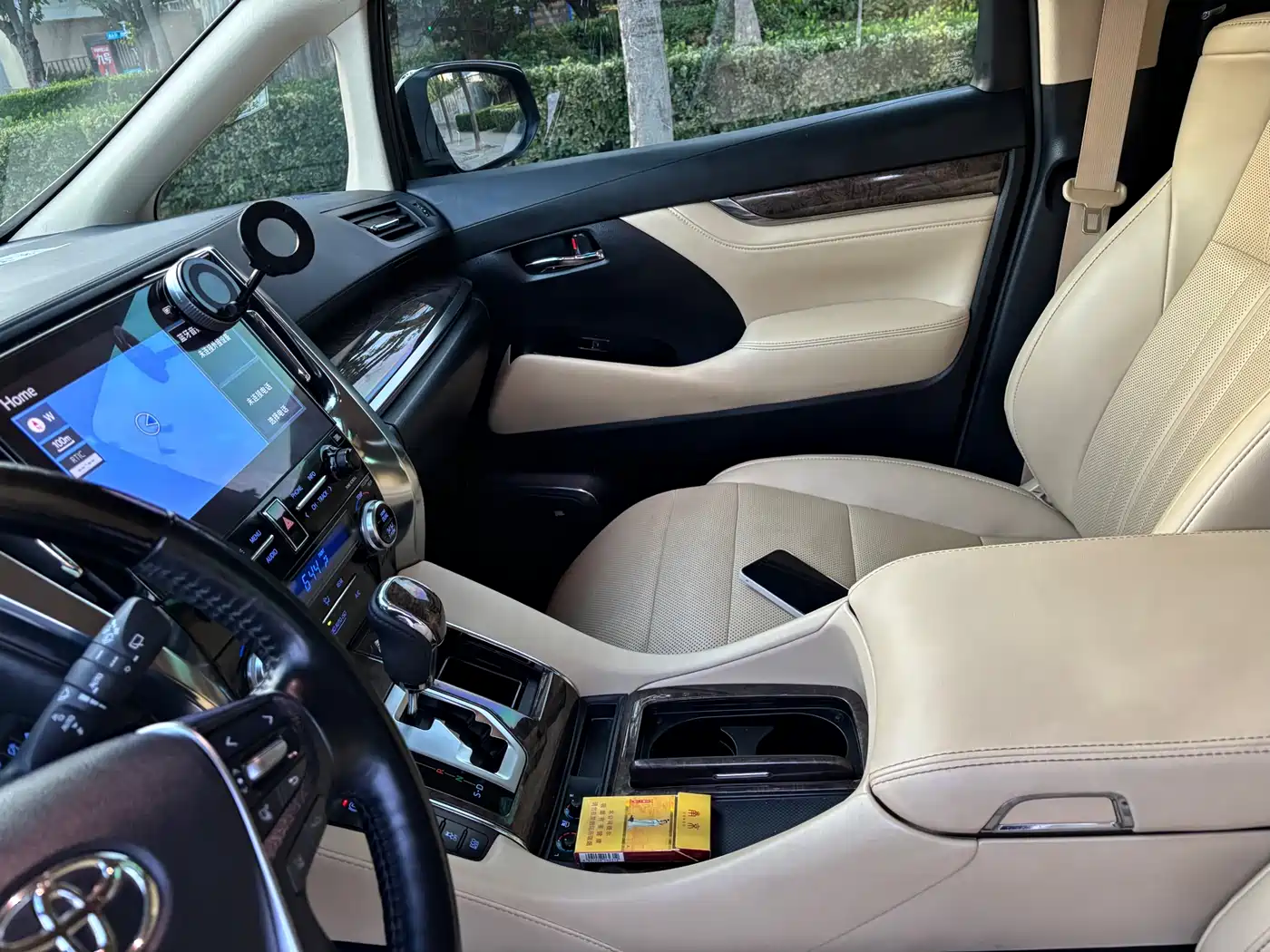 Toyota Vellfire 2023 Crown Hybrid 2.5L HV Ultimate фото 11